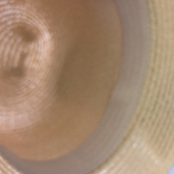 Straw hat - Picture 4 of 5